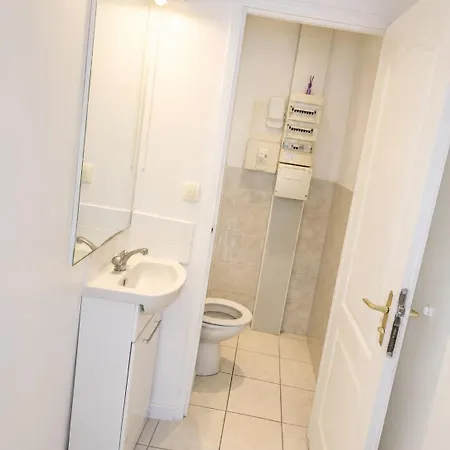 Sejour Climatise Avec Avec Ventilateurs Apartmán *